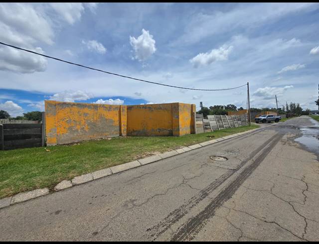 15,700M² VACANT LAND TO LET IN ALRODE